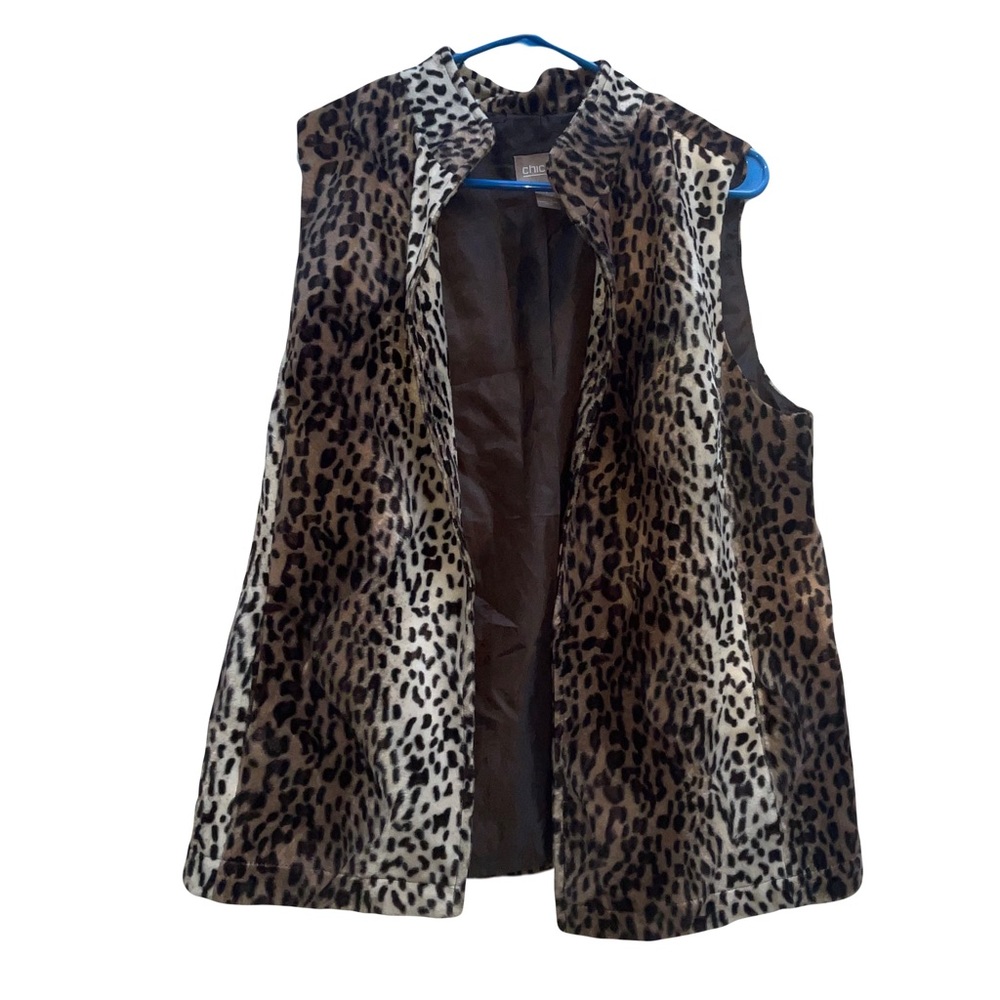 Chico’s size 1 women’s leopard print vest